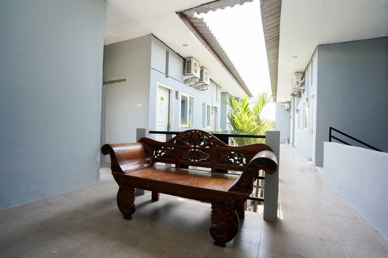 Oyo 1316 Mentari Family Homestay Probolinggo Esterno foto